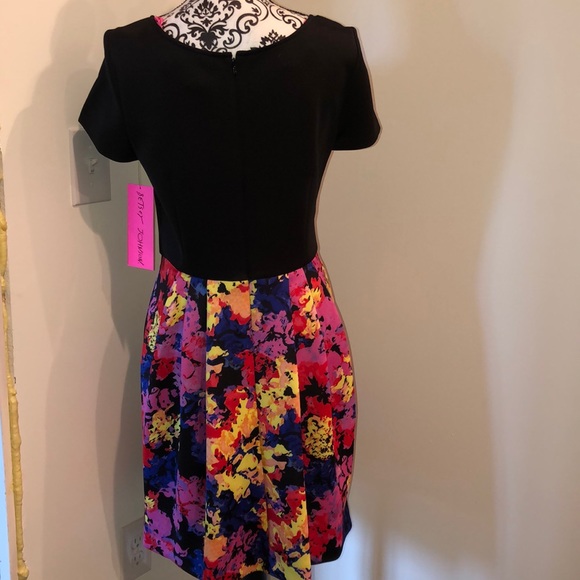 NWT Betsey Johnson Dress - Picture 6 of 6